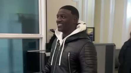 Америкалық танымал әнші Akon қазақстандық жанкүйерлердің жазбаларына репост жасаған 