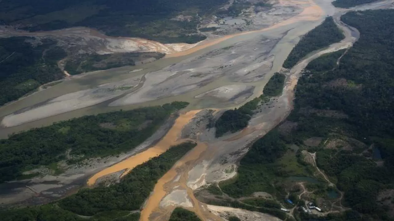 Перуде шахтаға жасалған шабуыл салдарынан 9 адам қаза тапты