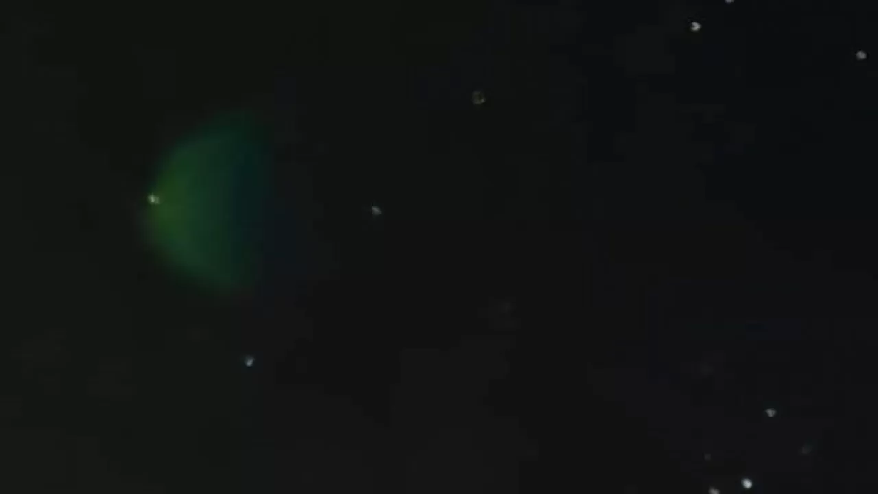 Костанайский фотограф снял комету, которую земляне не видели уже 50 тысяч лет