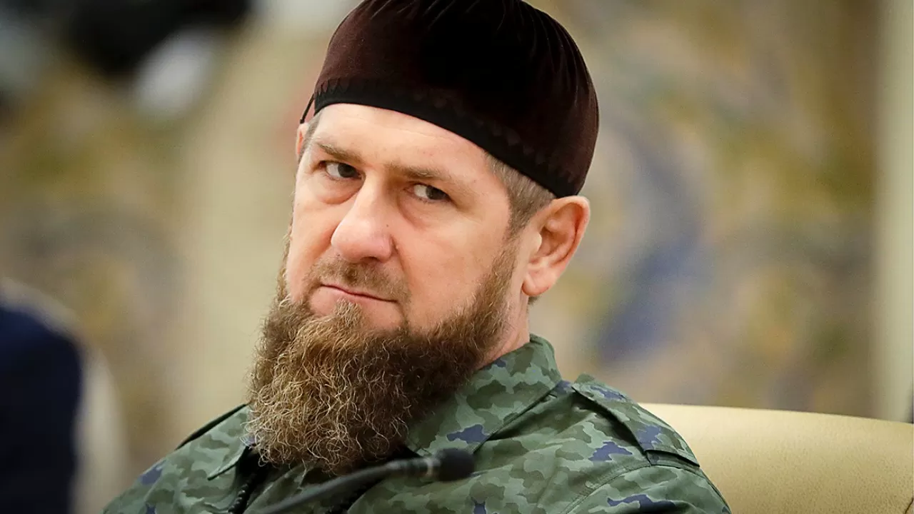 Кадыров сообщил, что неизвестные якобы пытались отравить командира "Ахмата"