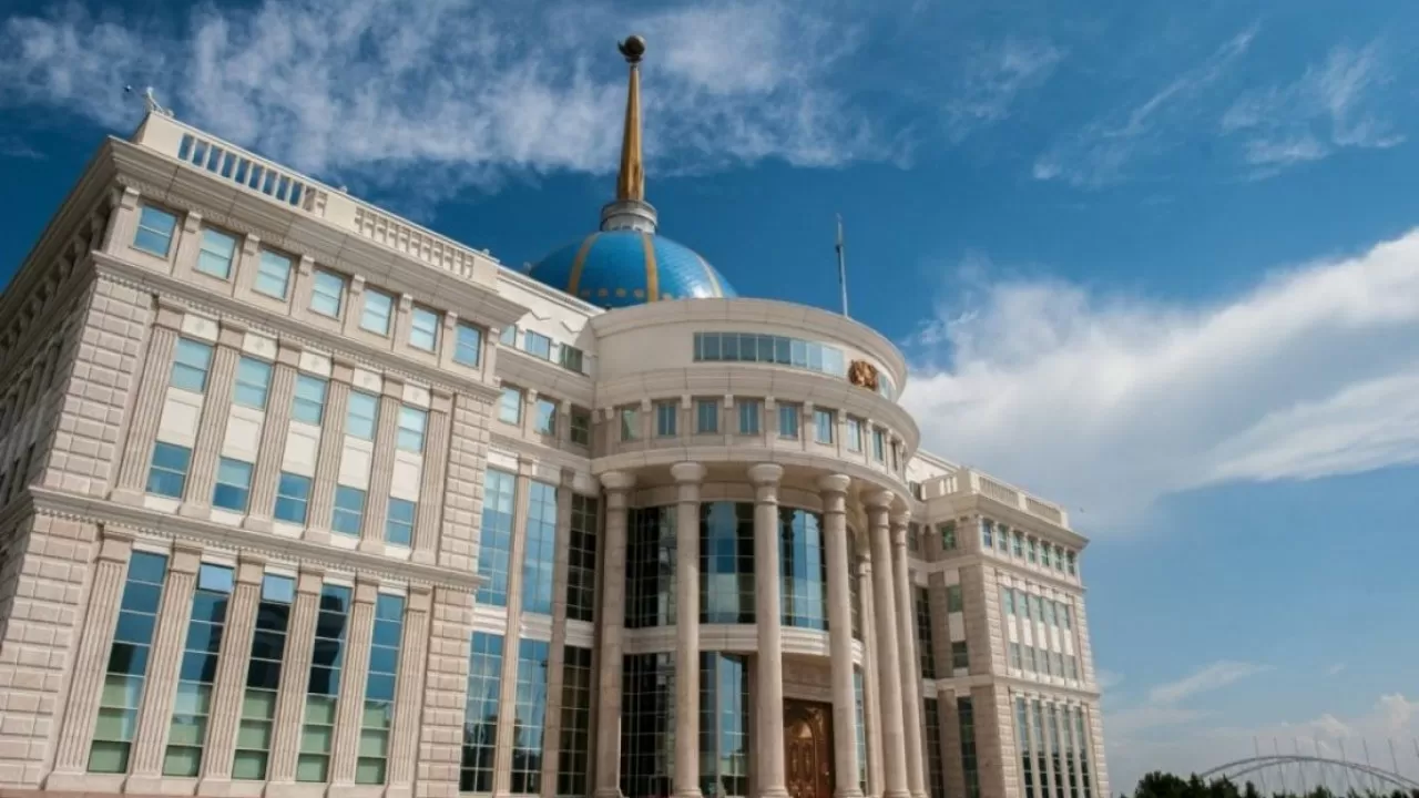 Глава агентства по делам госслужбы сообщил Токаеву о запуске модернизированной системы "Е-қызмет"