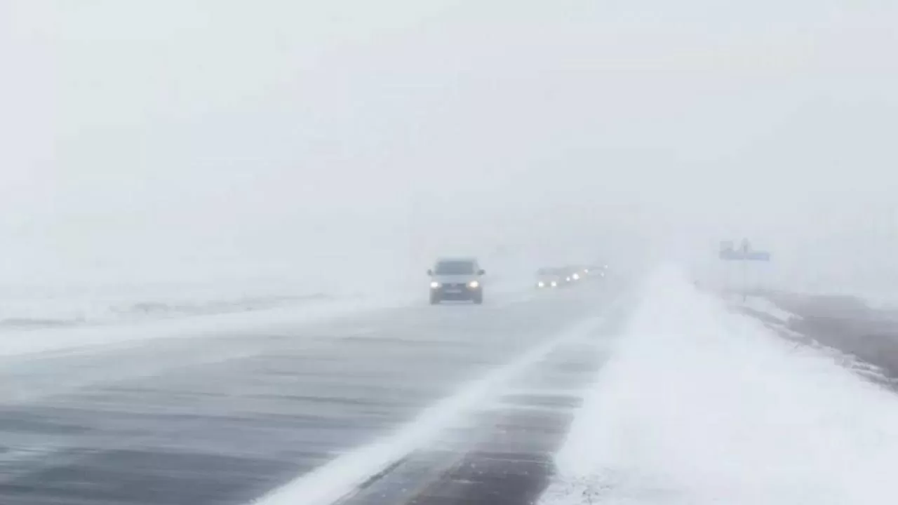Низовая метель и туман прогнозируются в Казахстане