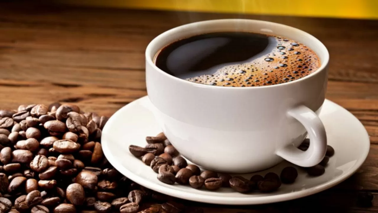Почему вредно пить кофе? 
