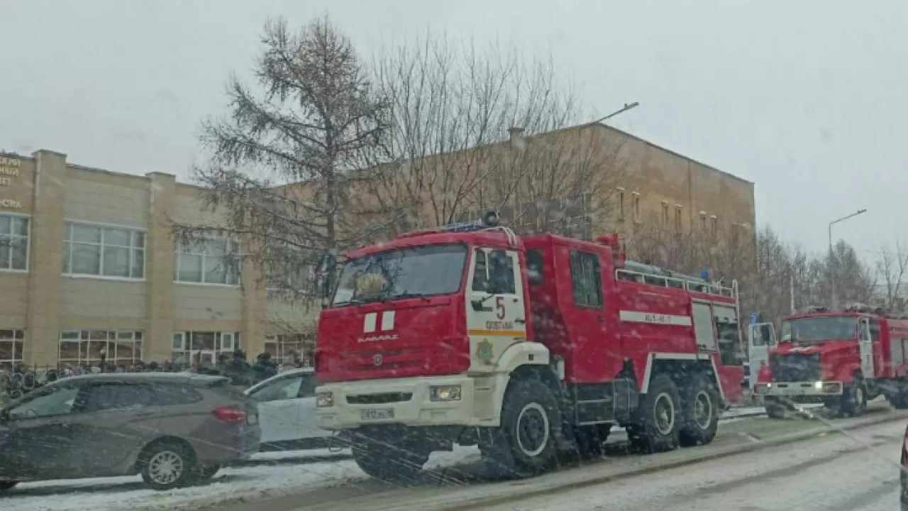 Қостанайда жоғары оқу орындарының бірінде аудитория өртенді