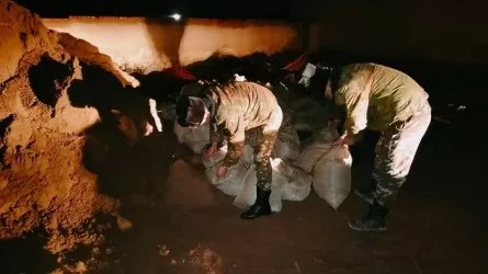 В Туркестанской области всю ночь боролись с потопами