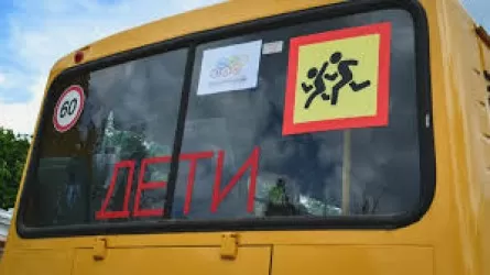 В Семее автобус протащил 7-летнего ребенка зажатым в дверях