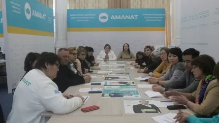 Кандидаты партии AMANAT провели встречи в павлодарском фронт-офисе 