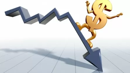 Семимесячного минимума достиг курс доллара в Казахстане