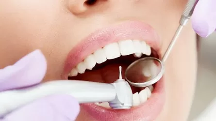 В Алматы пациентам "приписывали" стоматологические услуги