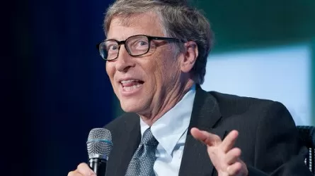 Билл Гейтс сравнил ChatGPT с изобретением Интернета 