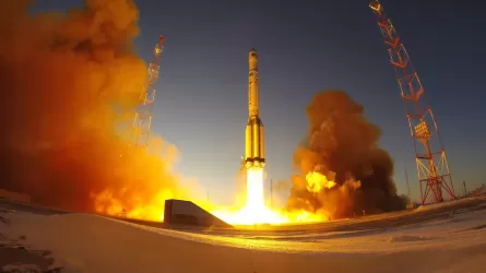 Российская ракета со спутником стартовала с космодрома Байконур
