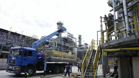 Атырау мұнай өңдеу зауытындағы ақау: Бас директордың орынбасары қызметінен кетті