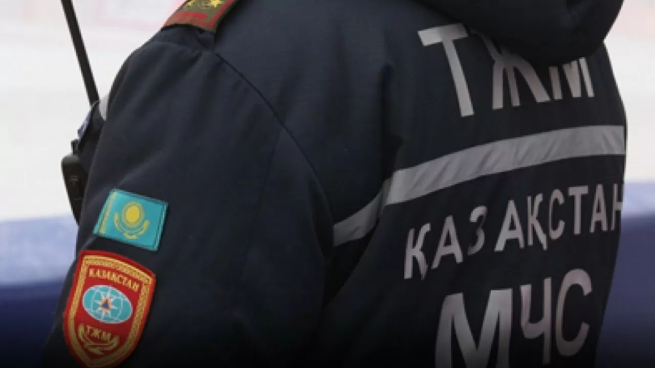 В Атырауской области сотрудника МЧС подозревают в получении взятки 