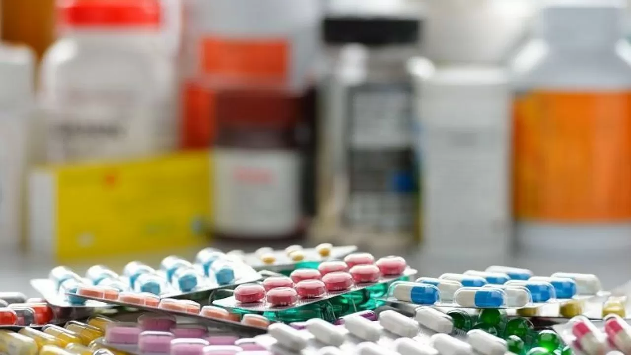 Казахстан отказался от регулирования цен на 376 лекарств