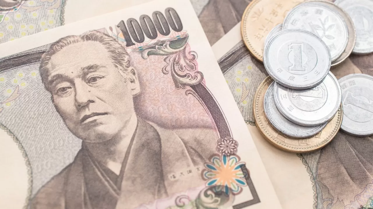 Япония бросит на борьбу с инфляцией 2 трлн иен