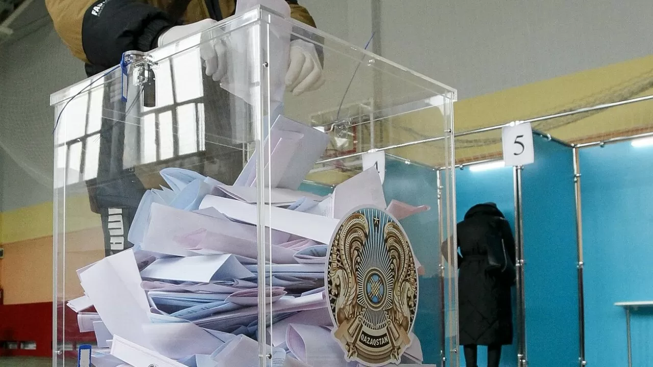 Мемлекет басшысы: Саяси науқан "әлеуметтік лифт" жұмыс істейтінін айқын аңғартты