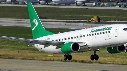 Казахстан возобновляет авиасообщение с Туркменистаном