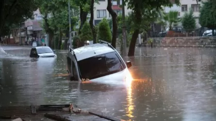5 жителей Турции погибли в результате наводнения