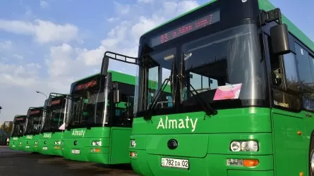 Алматинцам пообещали более 300 новых автобусов