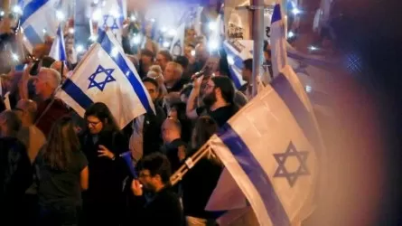 Израиль премьер-министрі Нетаньяху сот реформасын тоқтату туралы шешім қабылдады