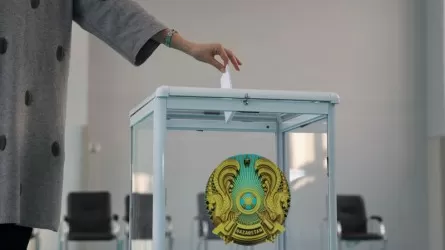 Более 10 000 участков для голосования открылись в Казахстане