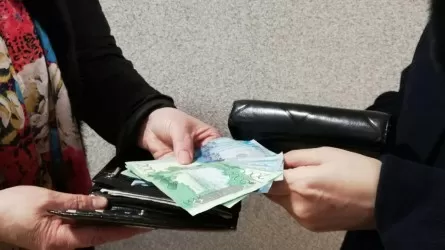 270 тыс. тенге потеряла казахстанка после "очистки" денег от "порчи"