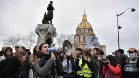 Во Франции проходит девятая 24-часовая забастовка против пенсионной реформы 