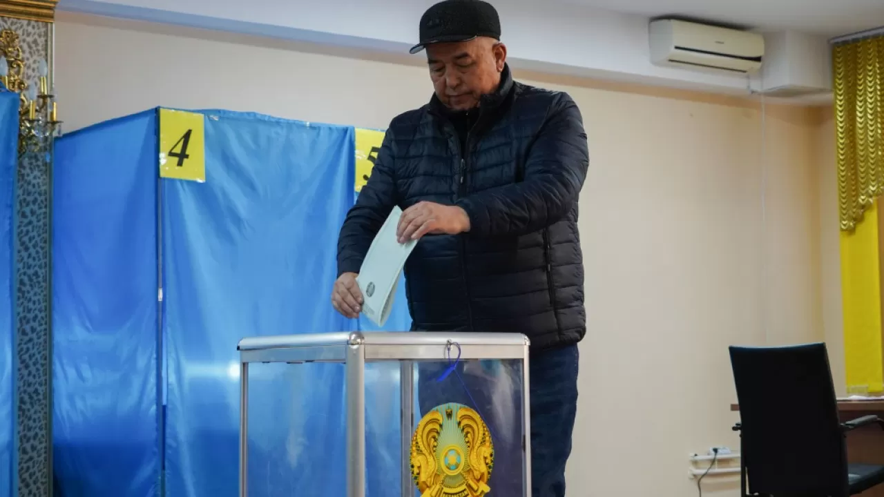  46,84% достигла явка на выборах в Казахстане