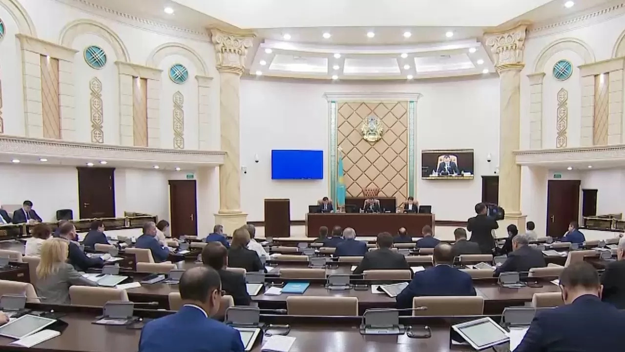 Парламент принял проект Соцкодекса