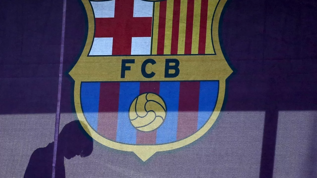 ФК "Барселона" могут понизить в классе или даже ликвидировать