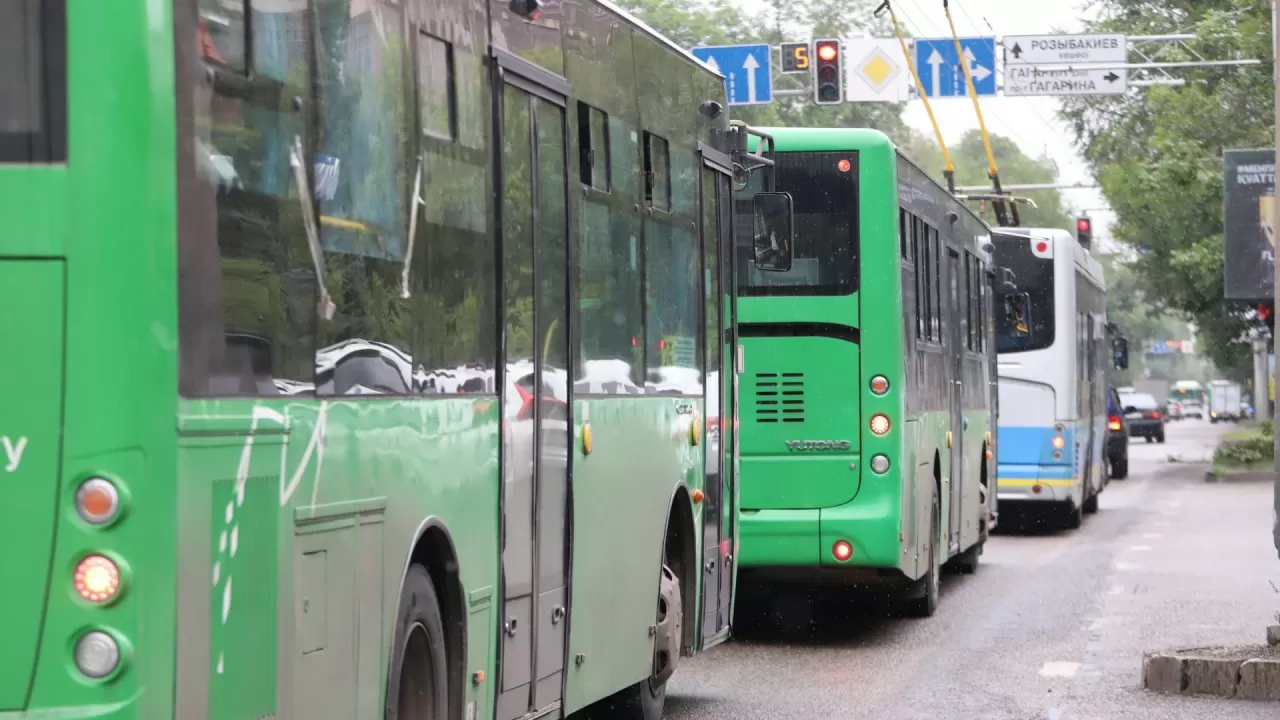 Алматыда ата-аналар күніне орай қосымша автобустар іске қосылады
