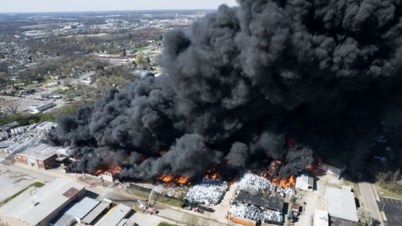 Техногенная катастрофа в тяньцзине 2015. Прорыв плотины строящейся гэс "кыадат". Самые большие чс. Самые большие чс. Чс техногеногохарактера.