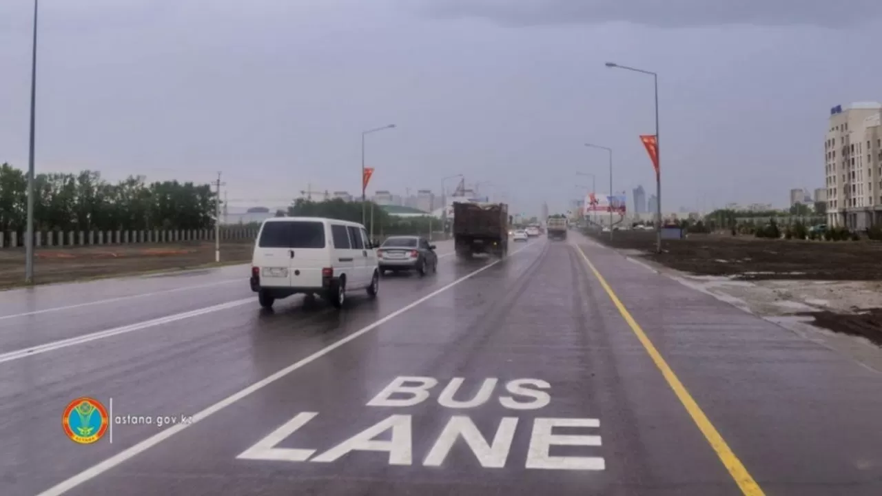 Астанада Абылай хан даңғылындағы Bus Lane  жолағымен көліктердің жүру уақыты өзгертілді 