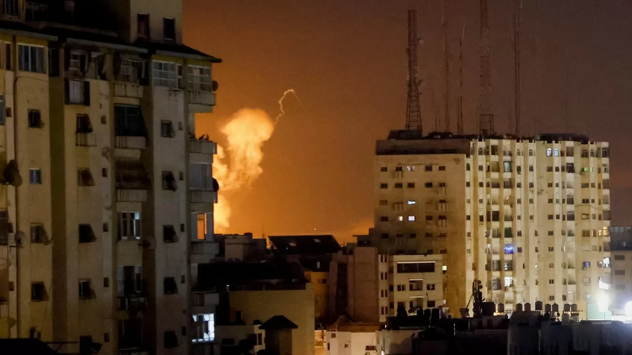 Израиль армиясы Газа секторынан кейін Ливанға шабуыл жасады