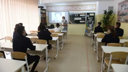 В казахстанских школах появится "Академия родителей"