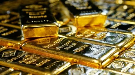 Стоимость золота приближается к историческому максимуму