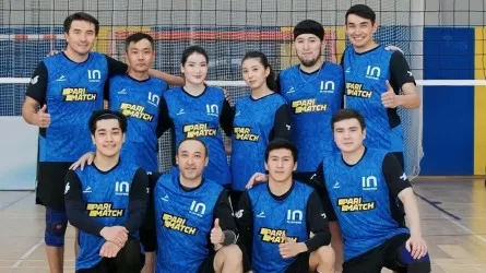 Команда Atameken Business — двукратный чемпион по волейболу среди журналистов