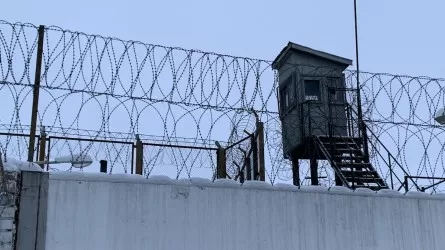 Казахстанские заключенные могут пожаловаться на администрацию через терминал