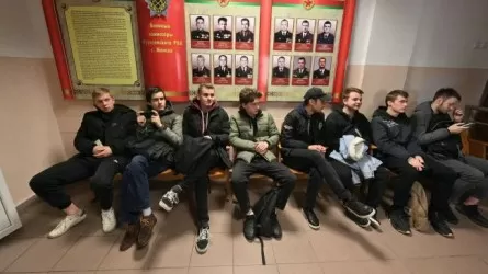 Беларусь Қорғаныс министрлігі әскерге 10 мың адам жібереді