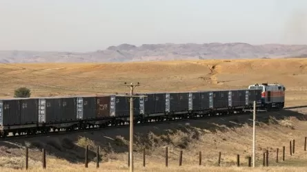 КТЖ доставит шаттл-поездами гуманитарный груз из Китая в Турцию 