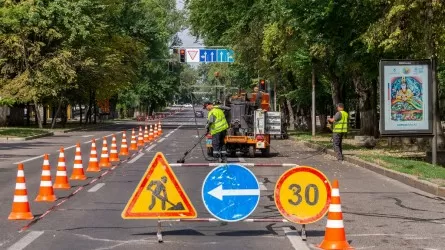 На каких улицах Алматы проведут средний ремонт дорог?