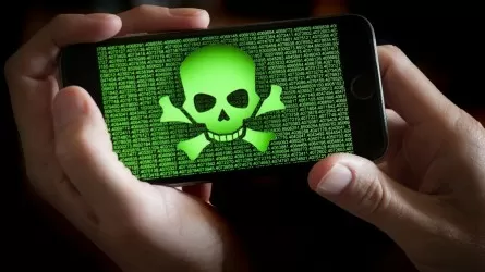Миллионы пользователей смартфонов были атакованы вирусом-бандитом – СМИ