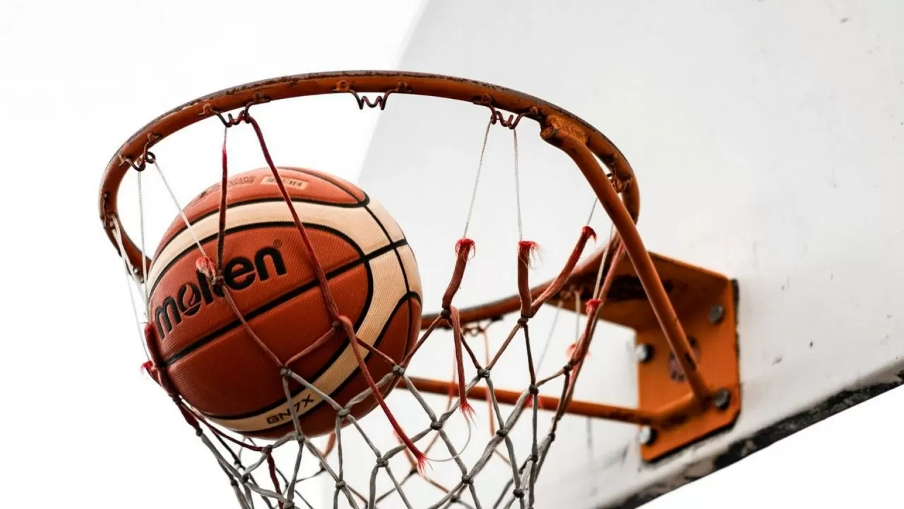 Баскетбольные мячи по 232 тысячи тенге хотели купить для школы Шымкента
