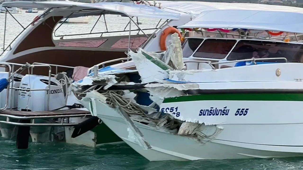 Таиландта қазақстандықтар отырған катер апатқа ұшырады