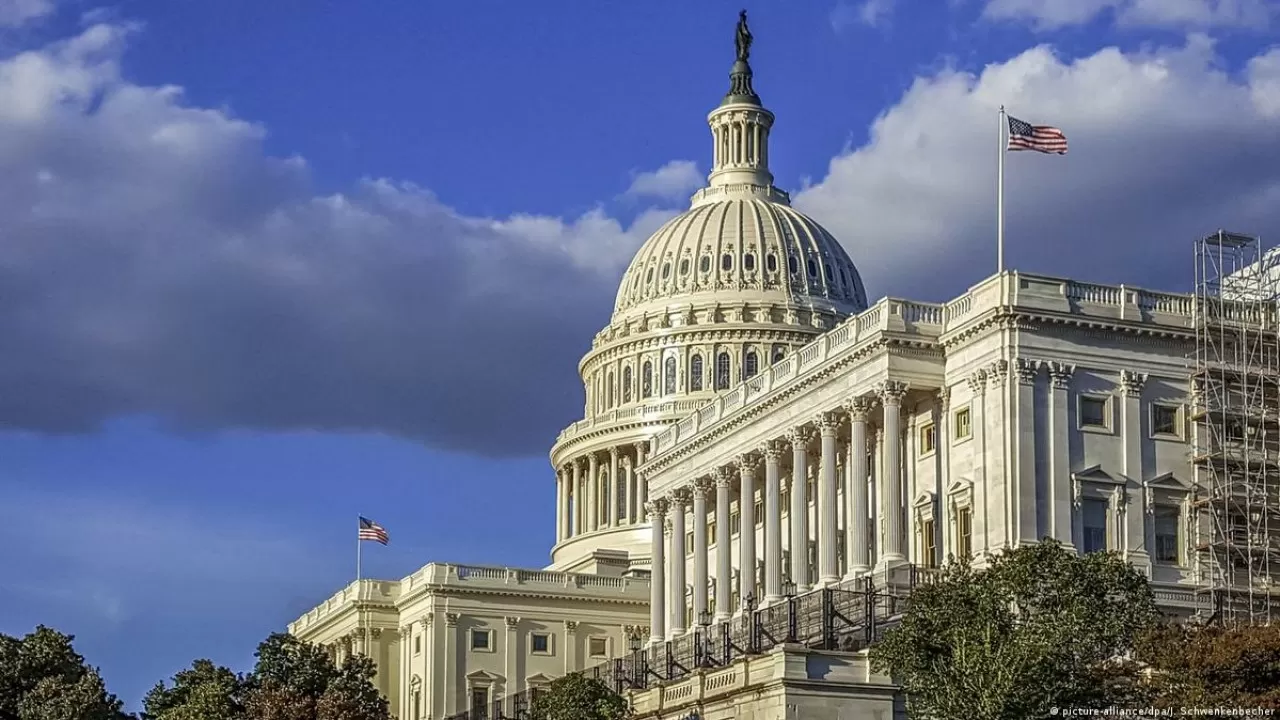 Конгресс США должен до 5 июня одобрить соглашение о новом потолке госдолга