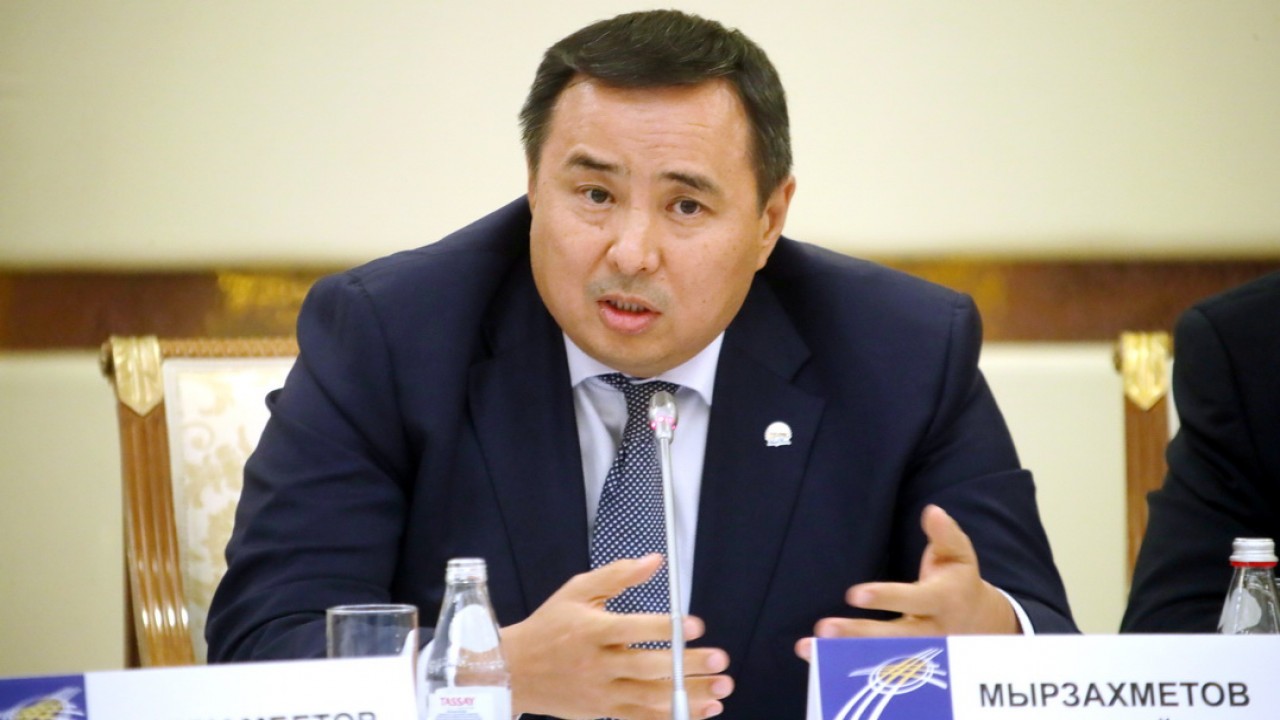 Аблай есиркепов. Шаров аблай урозбаевич. Аскар исабекович мырзахметов. Кто такой елбасы в казахстане. Аблай мырзахметов фото.