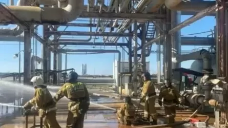 В Актобе 4 рабочих получили ожоги на газоперерабатывающем заводе