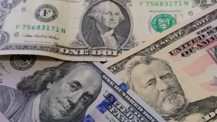 Доллар укрепляется, а курс тенге снижается  