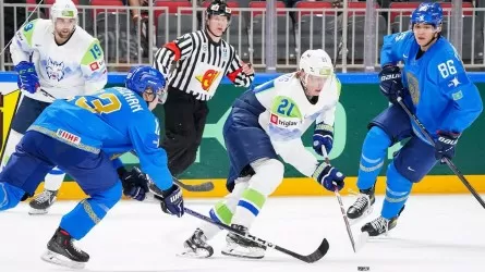 Казахстан остается в элите хоккейного ЧМ четвертый год подряд