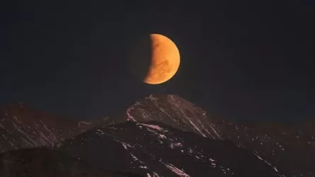 Полутеневое затмение Луны ожидается 5 мая